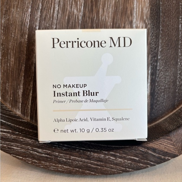 Perricone MD Instant Blur Primer • Pore Minimizing • Smooth Finish • Face Makeup - Picture 2 of 7